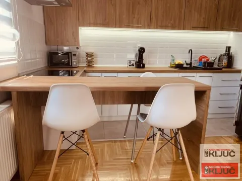 Sale, two bedroom apartment, 60m², Klisa, Novi Sad Sve Podlokacije - image 6