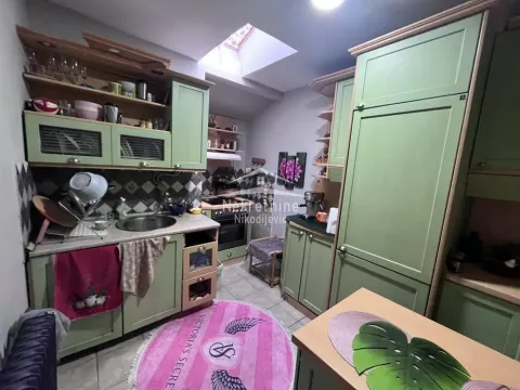 Izdavanje, kuća, 136m², Cvetkova Pijaca, Zvezdara Sve Podlokacije - image 15