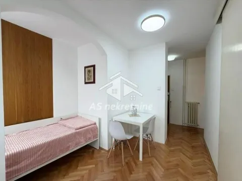 Rent, apartment, 41m², Crveni Krst, Beograd - image 9