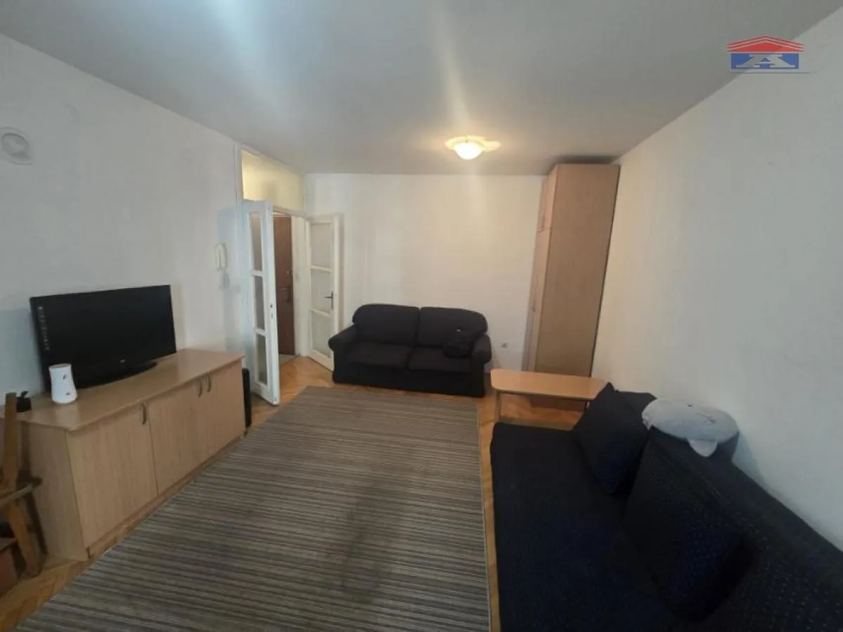 Izdavanje, jednosoban stan, 30m², Sajmište, Novi Sad