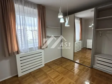 Izdavanje, trosoban stan, 56m², Grbavica, Novi Sad Sve Podlokacije - image 9