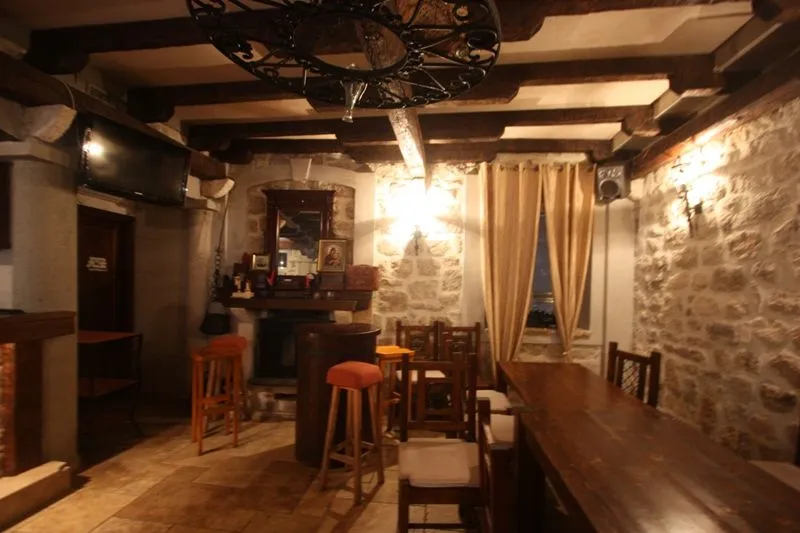 Sale, house, 162m², Risan, Kotor