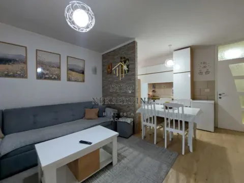 Prodaja, dvosoban stan, 48m², Dobrota, Kotor - image 13