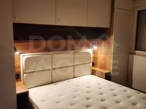 Izdavanje, jednosoban stan, 40m², Tivat, Crna Gora - image 8