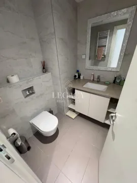 Sale, four bedroom apartment, 118m², Savski Venac, Beograd - image 9