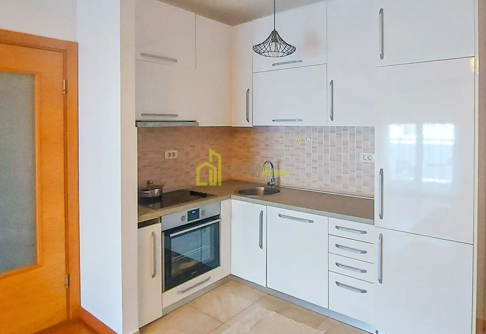 Prodaja, dvosoban stan, 65m², Ljubović, Podgorica