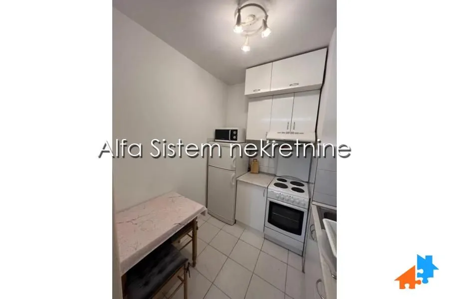 Rent, apartment, 40m², Južni Bulevar, Vračar Sve Podlokacije