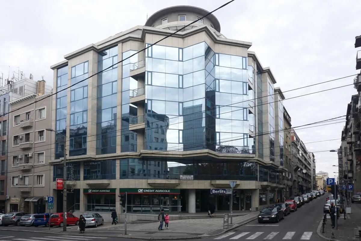 Izdavanje, poslovni prostor, 650m², Slavija, Vračar Sve Podlokacije