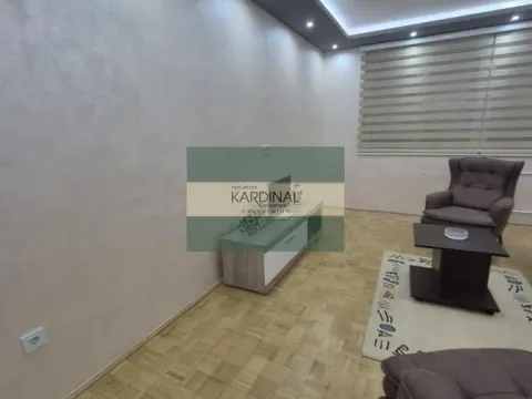 Prodaja, dvosoban stan, 70m², Centar, Jagodina - image 16