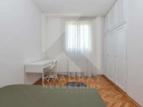 Izdavanje, kuća, 250m², Zagorič, Podgorica - image 10