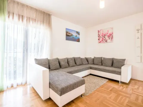 Sale, one bedroom apartment, 60m², Kamenari, Herceg Novi - image 12