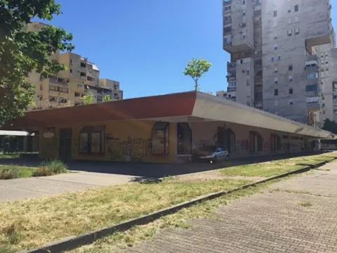 Izdavanje, poslovni prostor, 972m², Blok 6, Podgorica - image 3