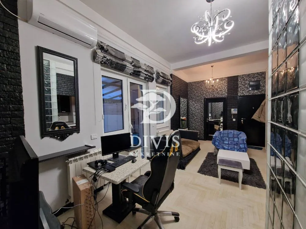 Prodaja, dvosoban stan, 71m², Kalenić Pijaca, Vračar Sve Podlokacije