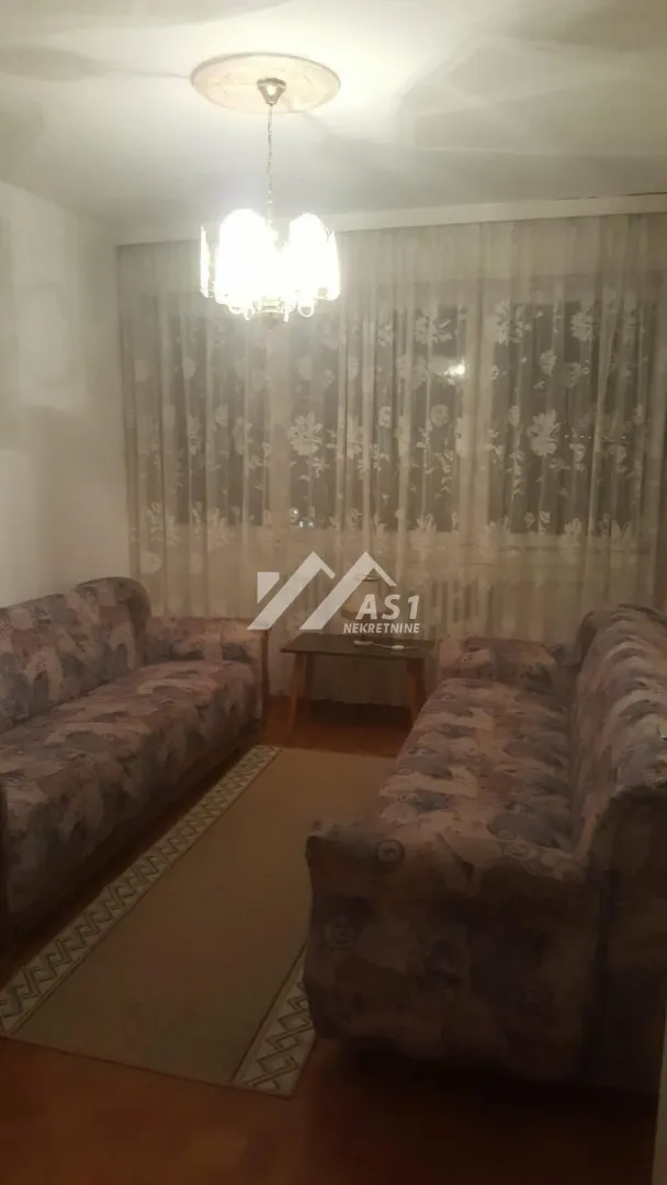 Izdavanje, trosoban stan, 85m², Liman 2, Novi Sad Sve Podlokacije