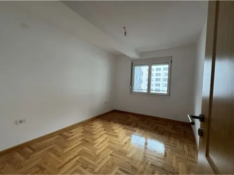 Prodaja, trosoban stan, 99m², Apelovac, Niš - image 13