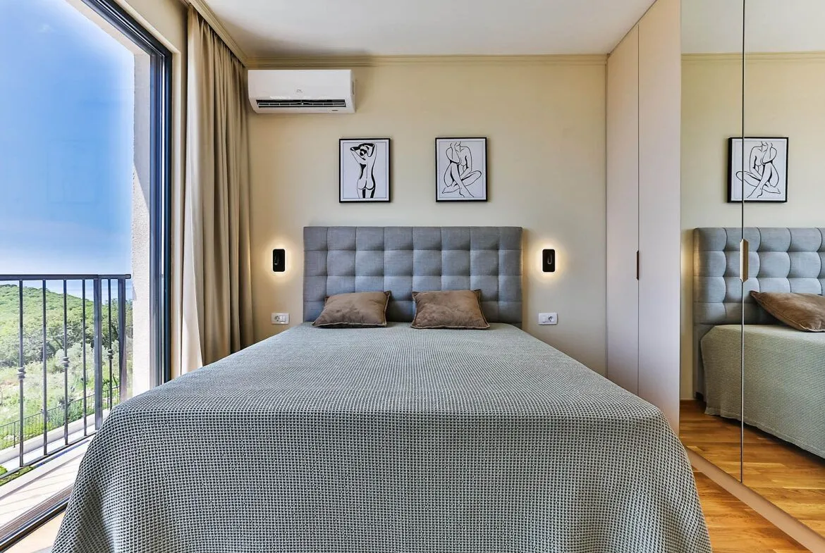 Sale, house, 220m², Reževići, Budva