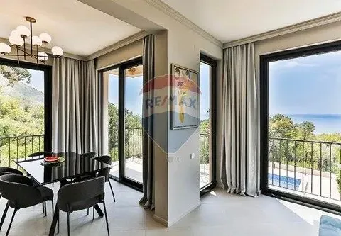 Prodaja, kuća, 223m², Reževići, Budva - image 9