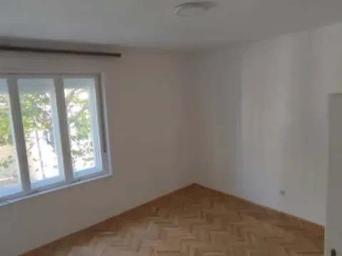 Rent, office space, 100m², Centar, Podgorica - image 4