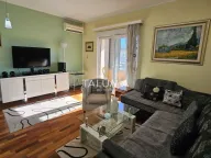 Izdavanje, dvosoban stan, 75m², City Kvart, Podgorica - image 1