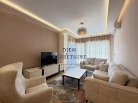 Izdavanje, dvosoban stan, 68m², Zabjelo, Podgorica - image 1