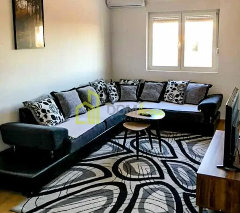 Izdavanje, jednosoban stan, 42m², Pobrežje, Podgorica