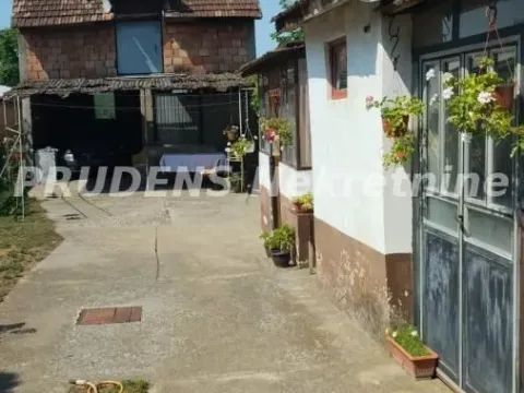 Sale, house, 300m², Dobanovci, Surčin - image 6