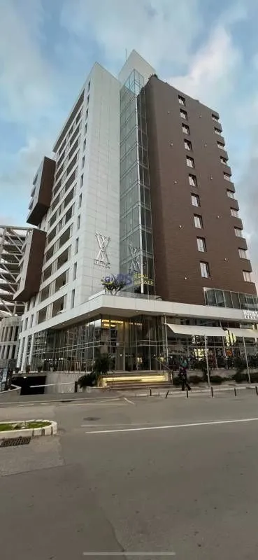 Izdavanje, jednosoban stan, 47m², Budva, Crna Gora