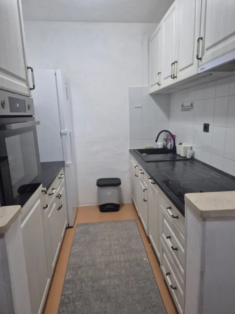 Izdavanje, jednosoban stan, 52m², Zaobilaznica, Budva