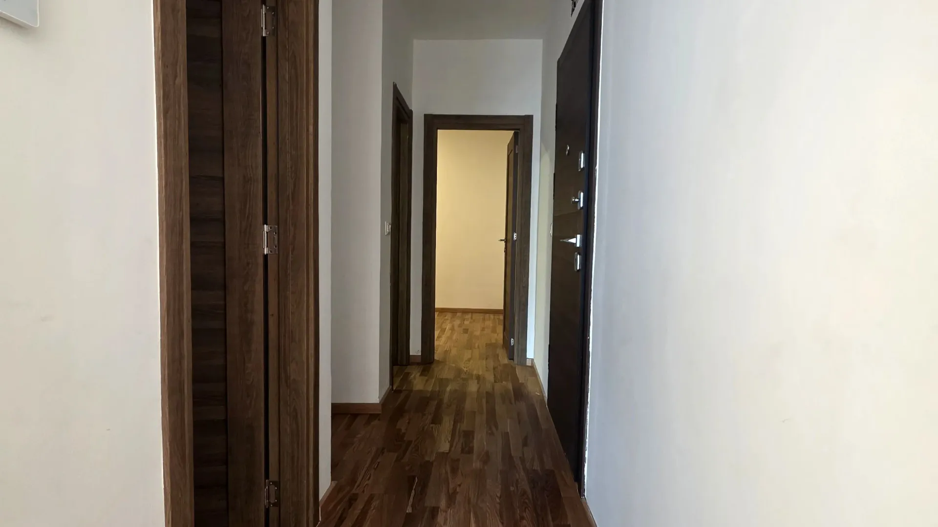 Prodaja, dvosoban stan, 49m², Tološka šuma, Podgorica