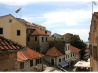 Rent, two bedroom apartment, 50m², Stari Grad, Herceg Novi - image 2