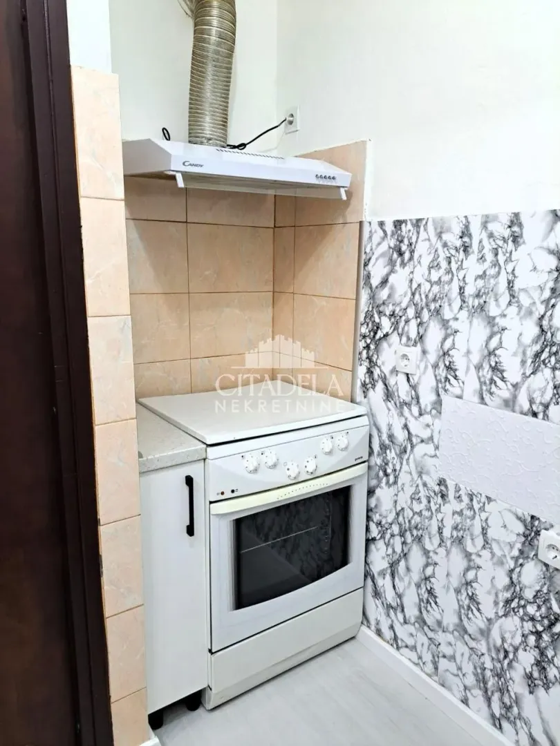 Rent, two bedroom apartment, 65m², Miljakovac, Rakovica