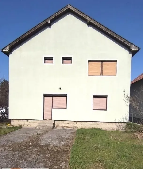 Prodaja, kuća, 175m², Zemun Ugrinovci, Zemun Sve Podlokacije