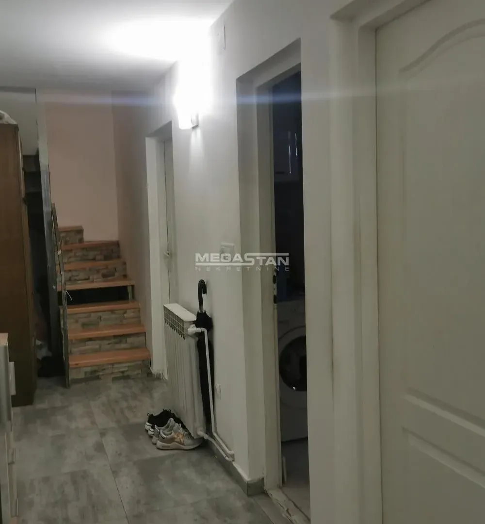 Prodaja, kuća, 130m², Ledine, Beograd