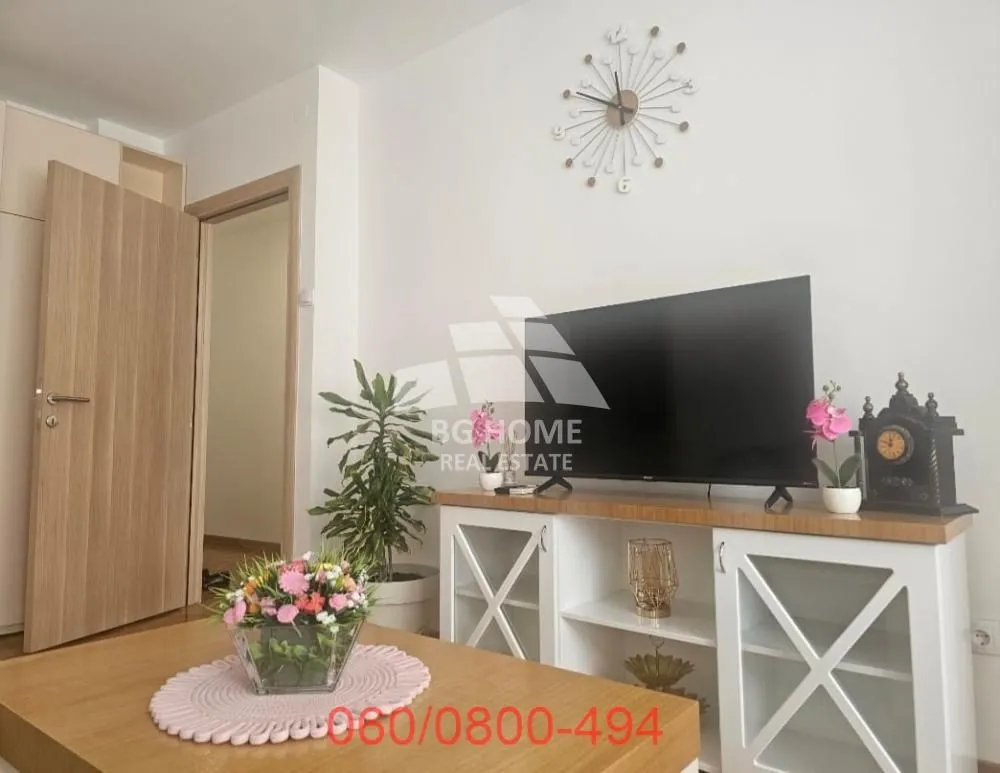 Rent, two bedroom apartment, 60m², Kalenić Pijaca, Vračar Sve Podlokacije