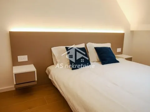 Izdavanje, trosoban stan, 73m², Stari Grad, Beograd - image 5