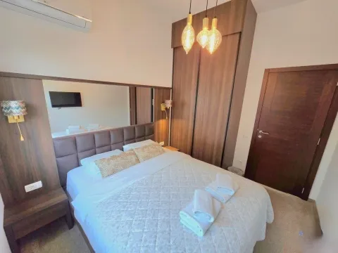 Prodaja, dvosoban stan, 79m², Bečići, Budva - image 16