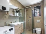 Sale, two bedroom apartment, 84m², Bečići, Budva - image 7