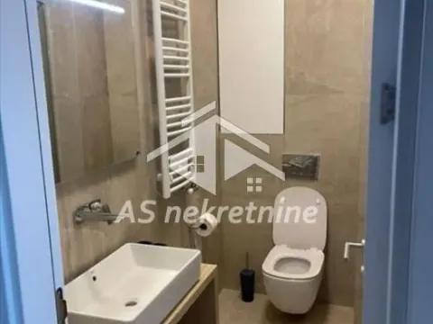 Izdavanje, četvorosoban stan, 83m², Senjak, Beograd - image 12