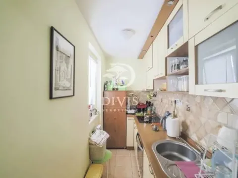 Izdavanje, četvorosoban stan, 81m², Topličin venac, Beograd - image 3