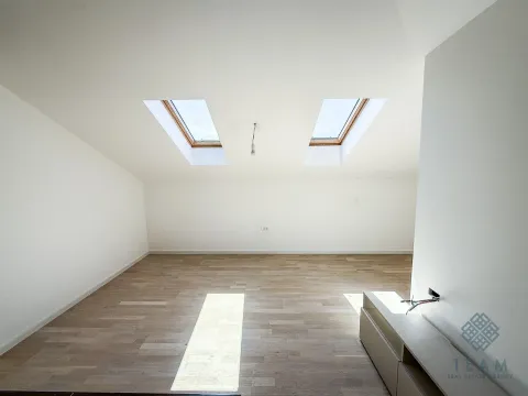 Prodaja, jednosoban stan, 52m², Tološi, Podgorica - image 4
