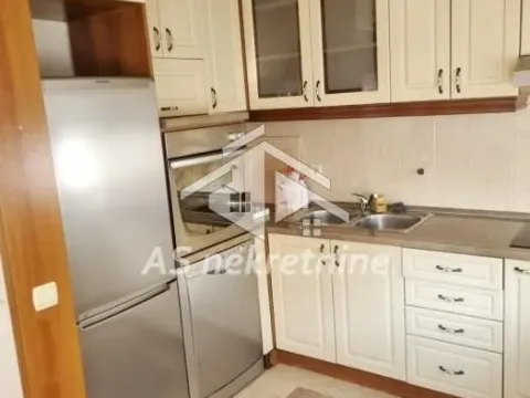 Izdavanje, stan, 130m², Čukarica, Beograd - image 9