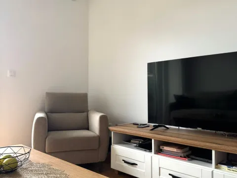 Rent, one bedroom apartment, 47m², Centar, Bar - image 8