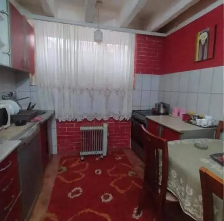 Prodaja, dvosoban stan, 60m², Centar, Podgorica