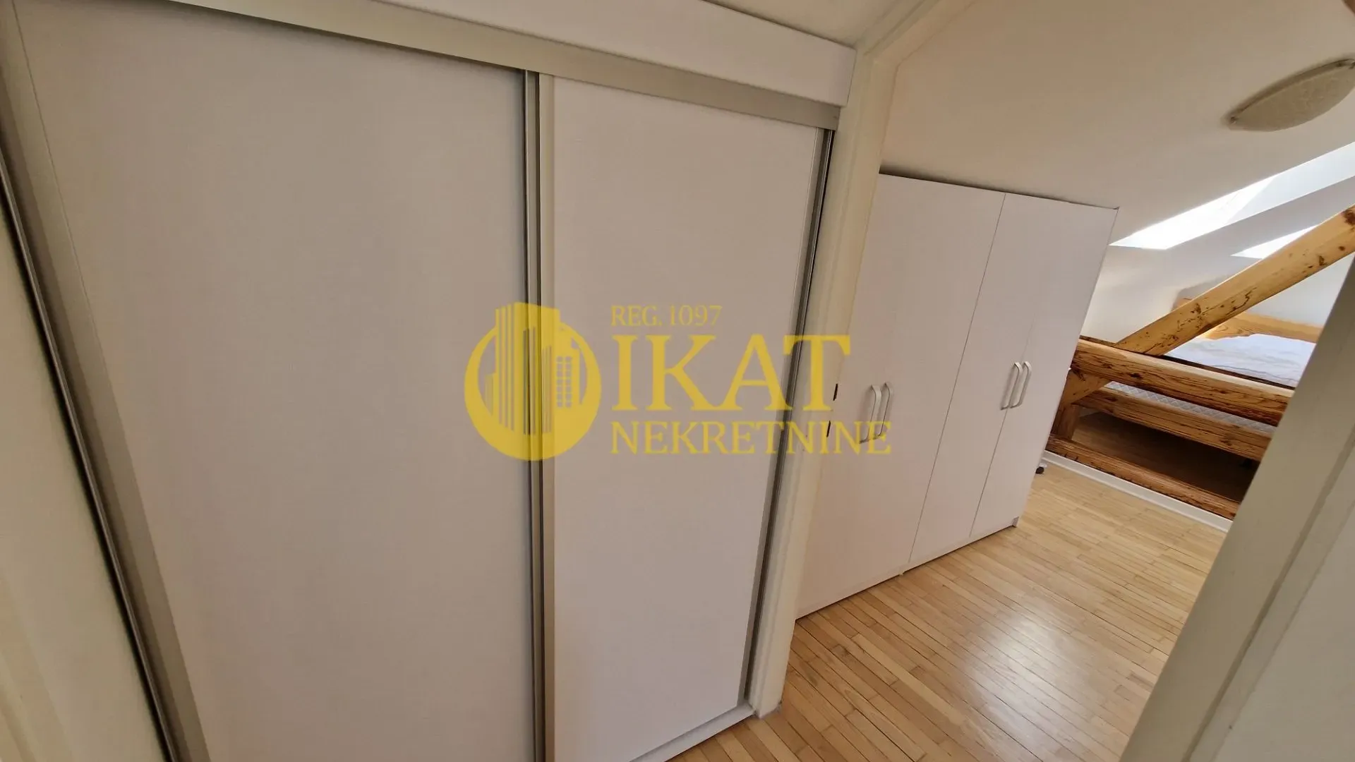 Izdavanje, dvosoban stan, 45m², Stari Grad, Beograd