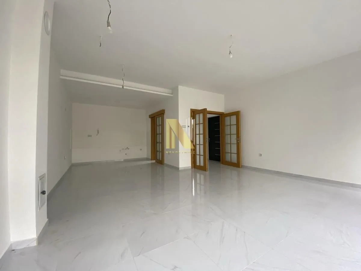 Rent, office space, 181m², Sremska Kamenica, Petrovaradin