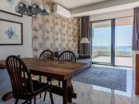 Sale, one bedroom apartment, 77m², Bečići, Budva - image 10