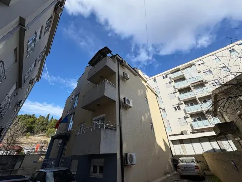 Prodaja, dvosoban stan, 98m², Zabjelo, Podgorica - image 1