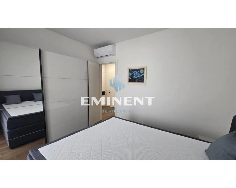 Izdavanje, dvosoban stan, 52m², Banovo Brdo, Beograd
