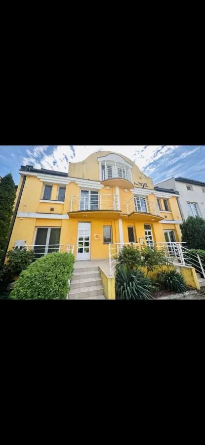 Sale, office space, 720m², Berbersko staro, Zrenjanin