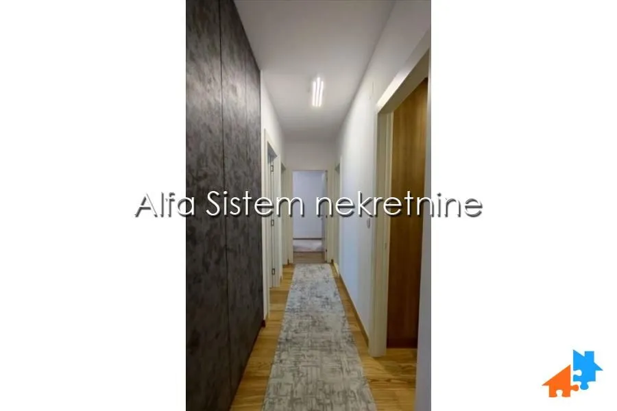 Izdavanje, četvorosoban stan, 110m², Novi Beograd Blok 65, Novi Beograd Sve Podlokacije